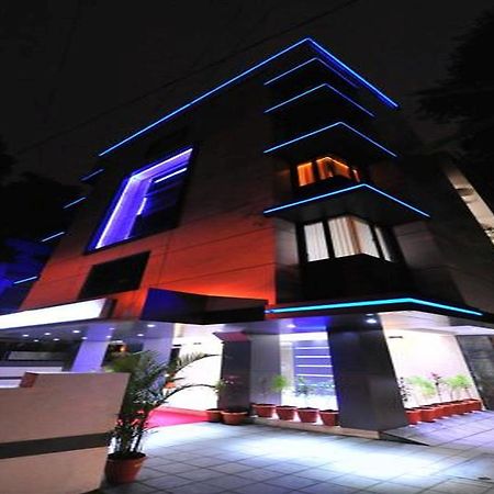 Hotel The Moneta Near Fc College Pune Exterior photo