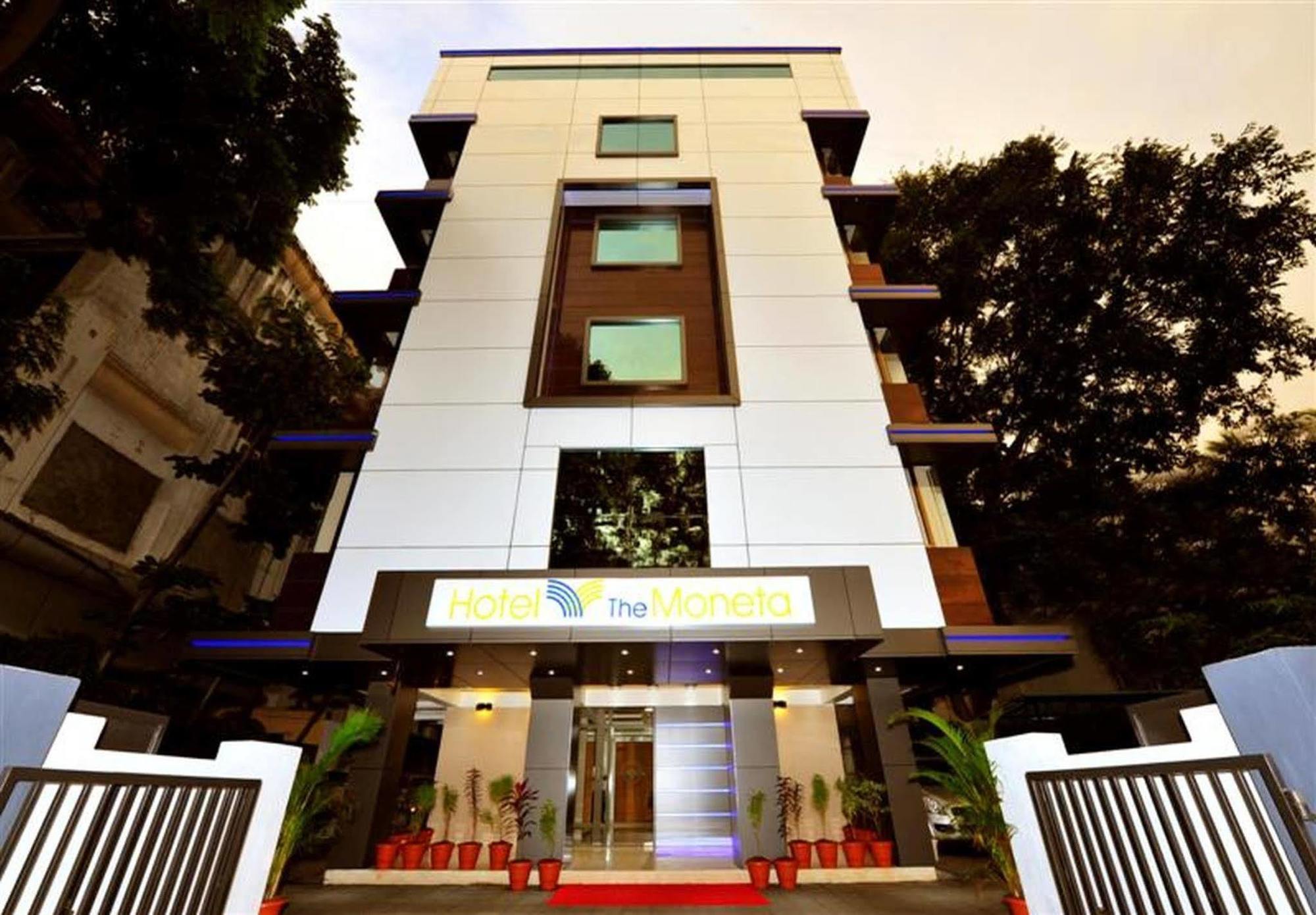 Hotel The Moneta Near Fc College Pune Exterior photo